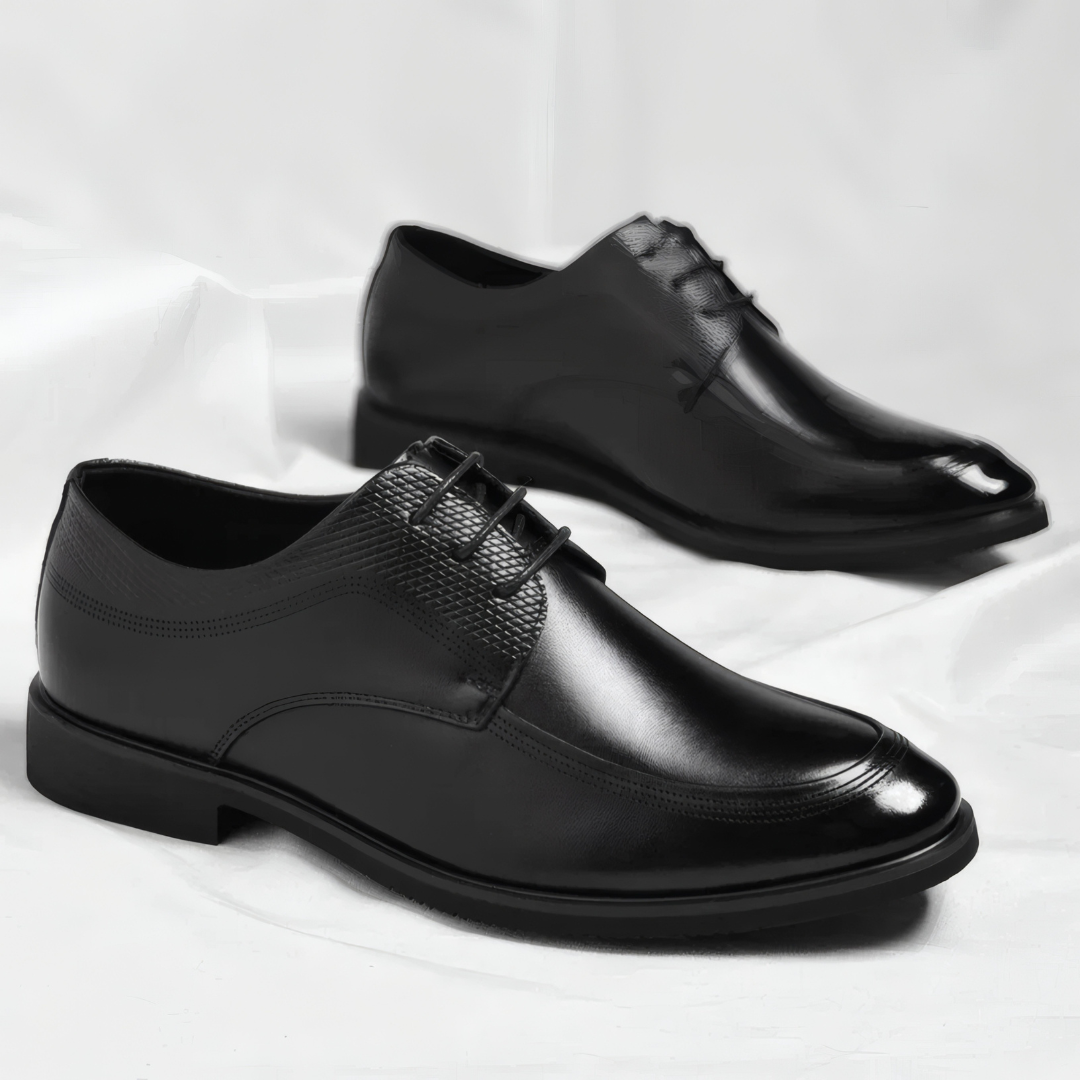 The Winslow Leather Derby