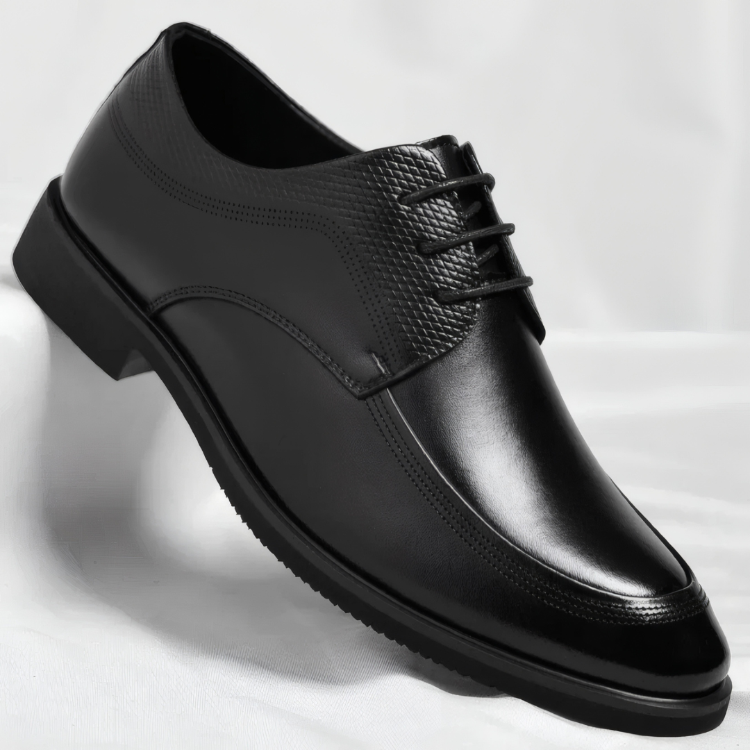 The Winslow Leather Derby