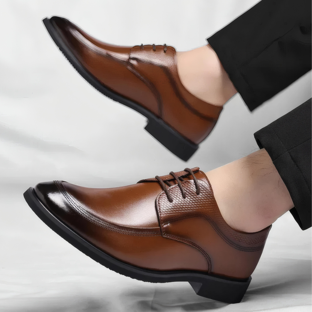 The Winslow Leather Derby