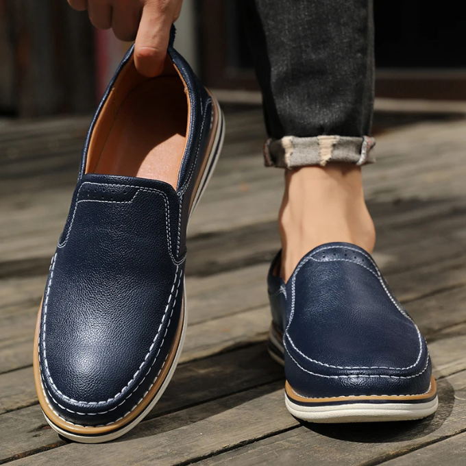 The Oakridge Leather Loafer