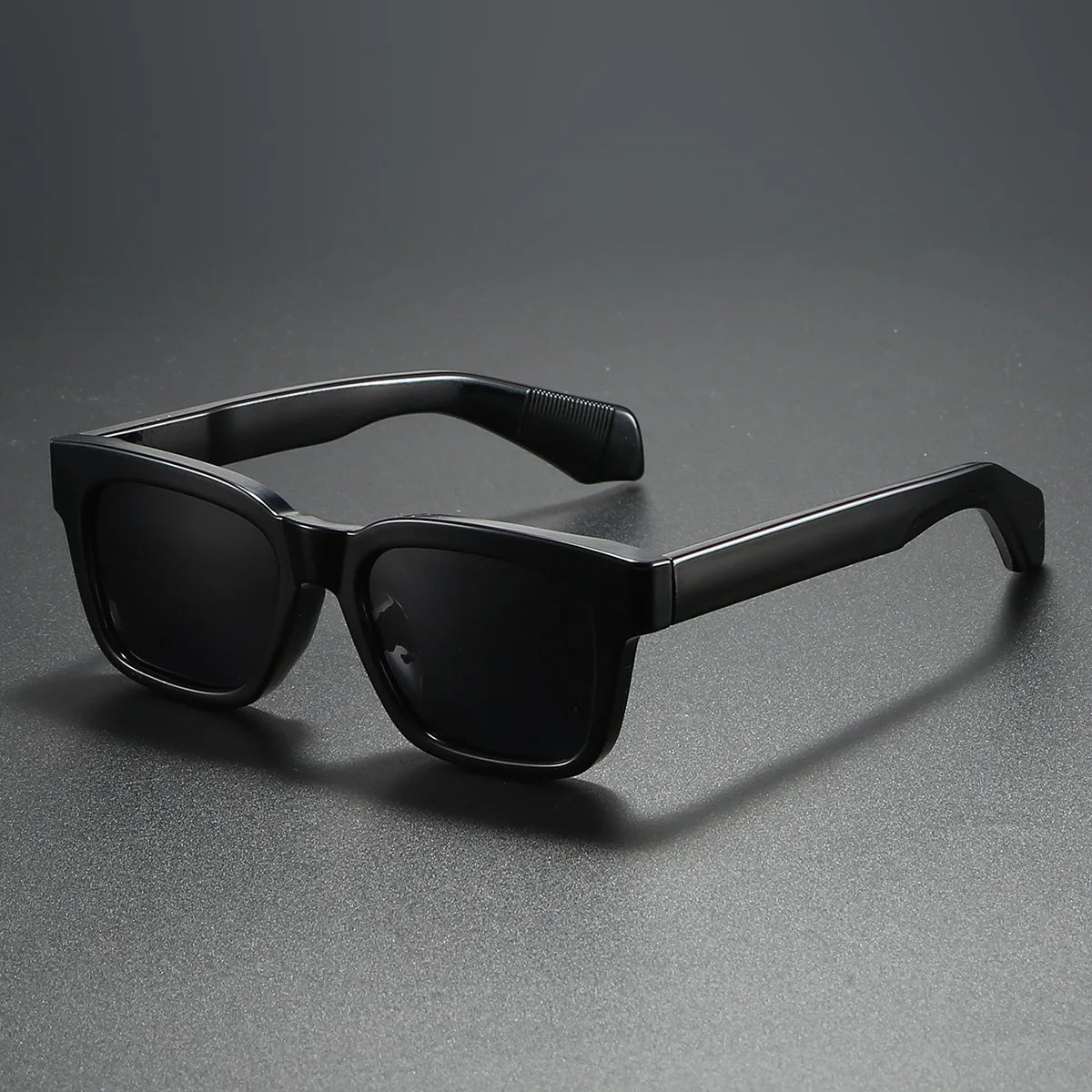 Hudson Stunner Shades