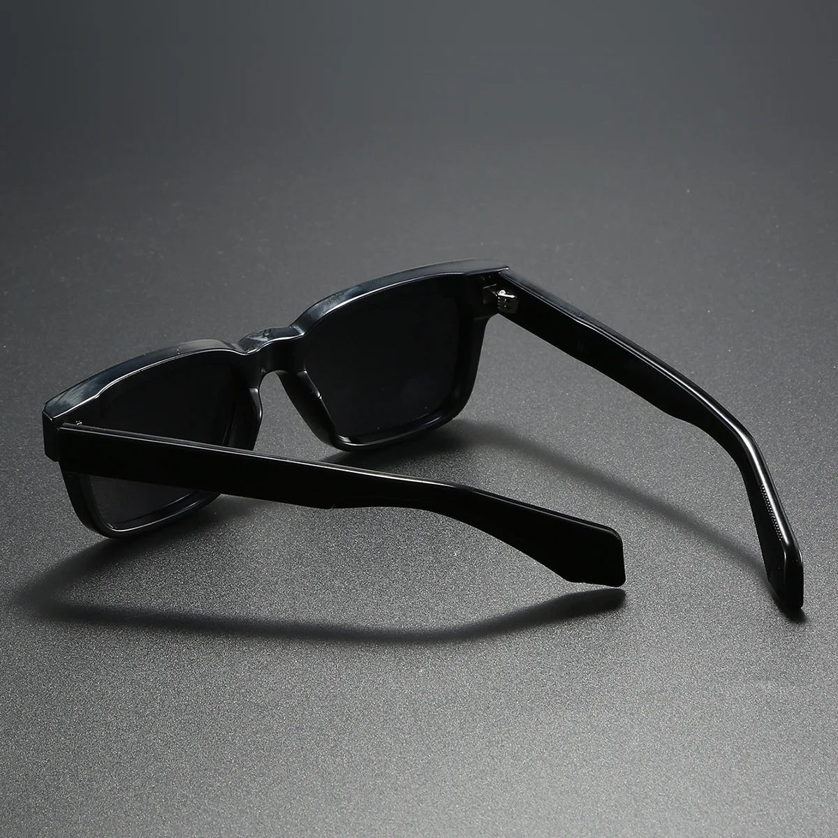 Hudson Stunner Shades