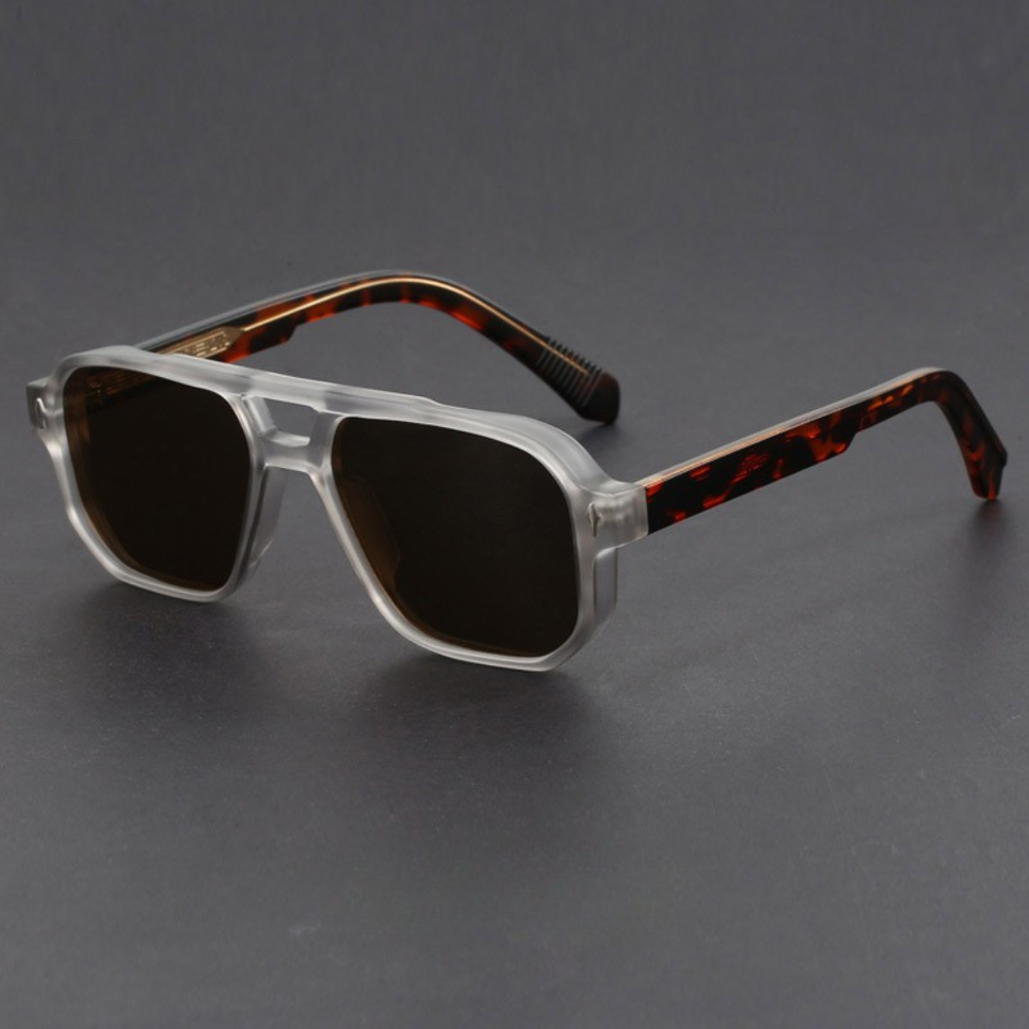 Victor Aviator Sunglasses