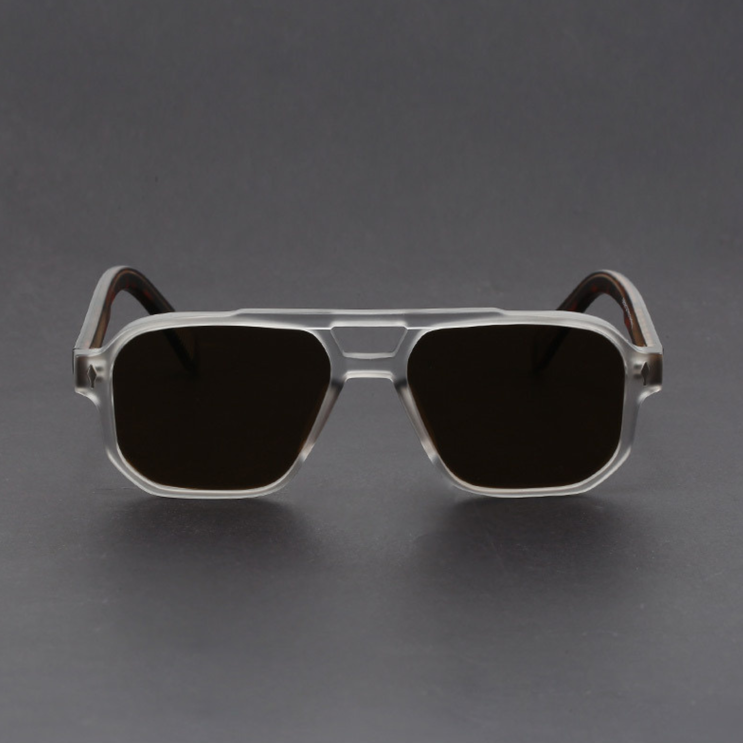 Victor Aviator Sunglasses
