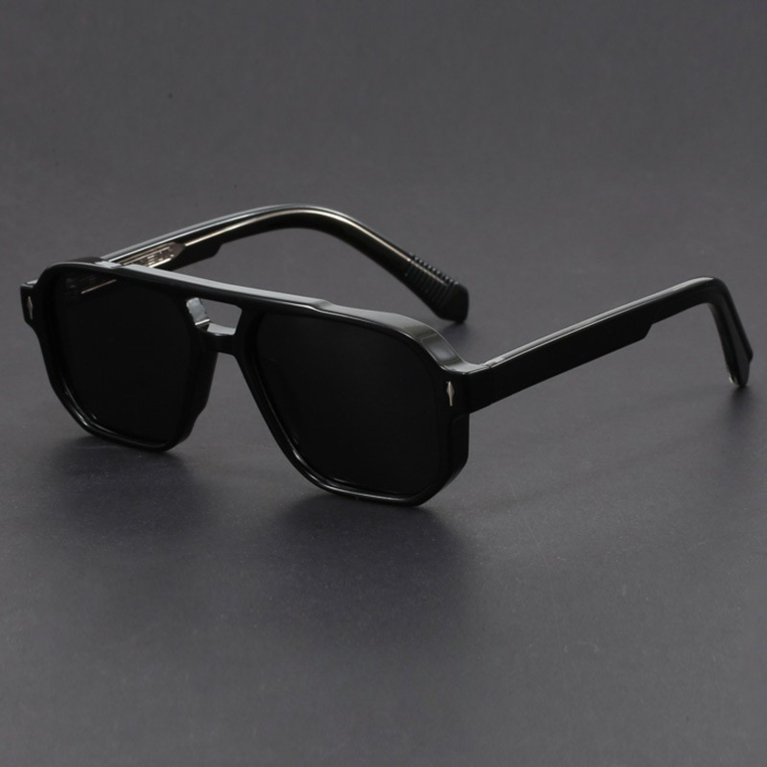 Victor Aviator Sunglasses