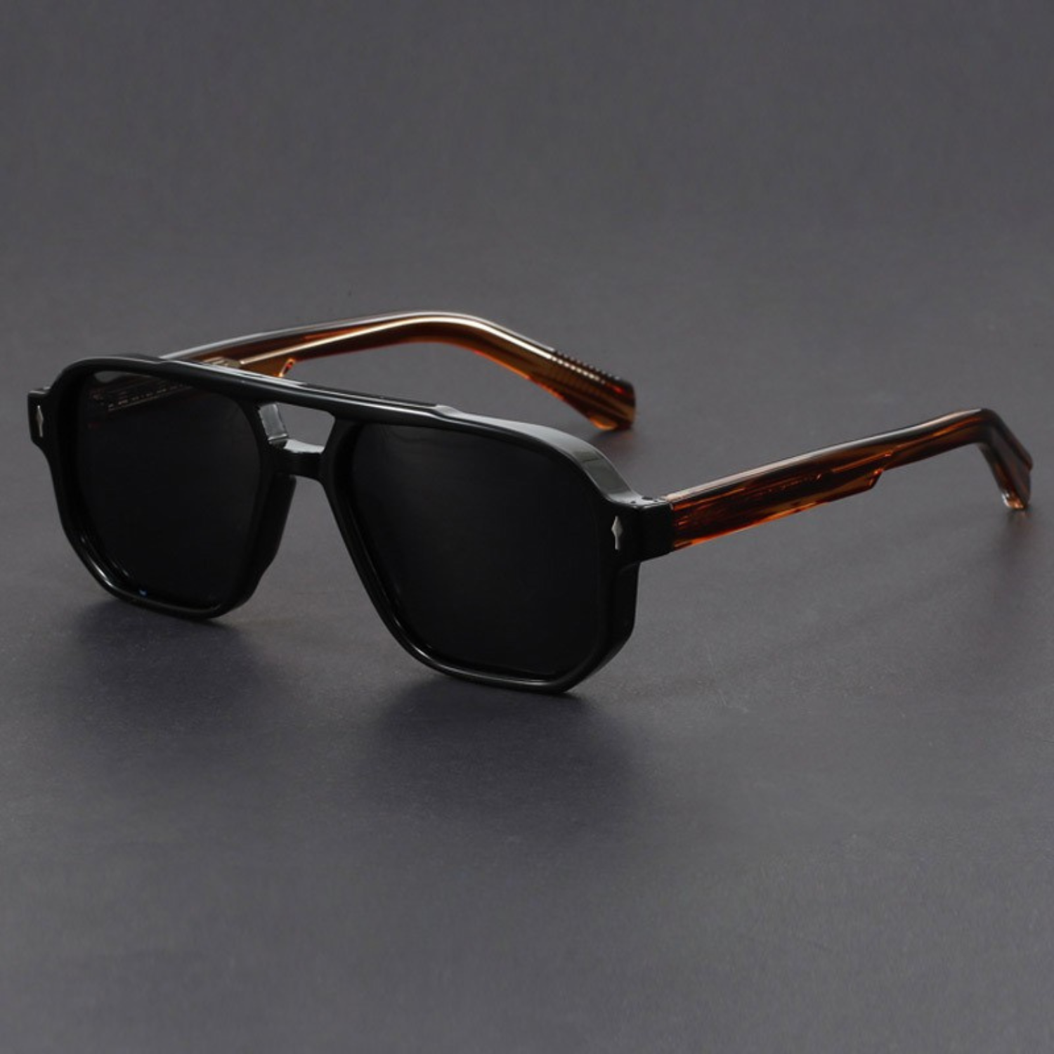 Victor Aviator Sunglasses