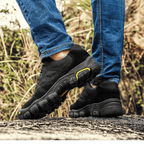 Kelvin Wide - Track Trainers - Black - 6
