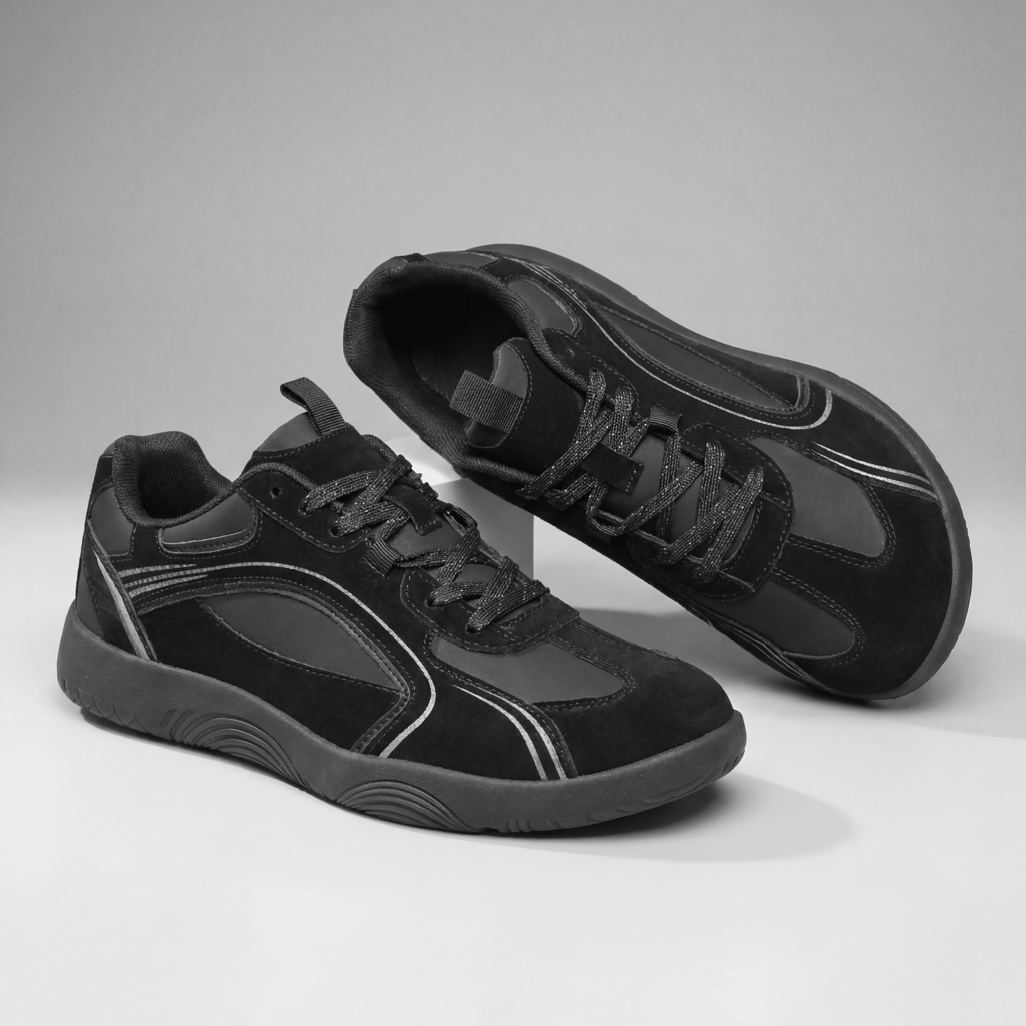 The Atlas Barefoot Trainer - Black - 5.5