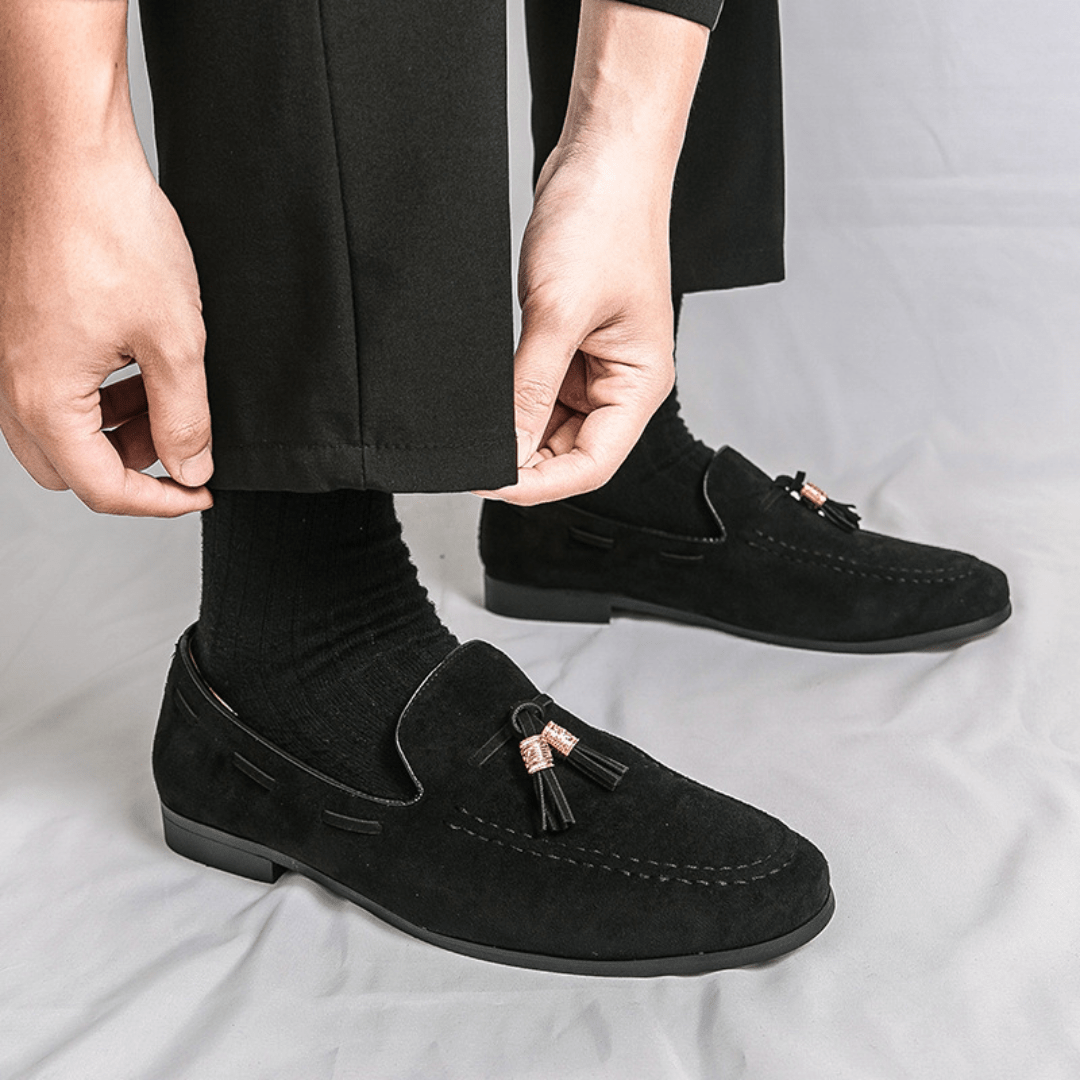 The Cayman Tassel Loafer - Black - 6