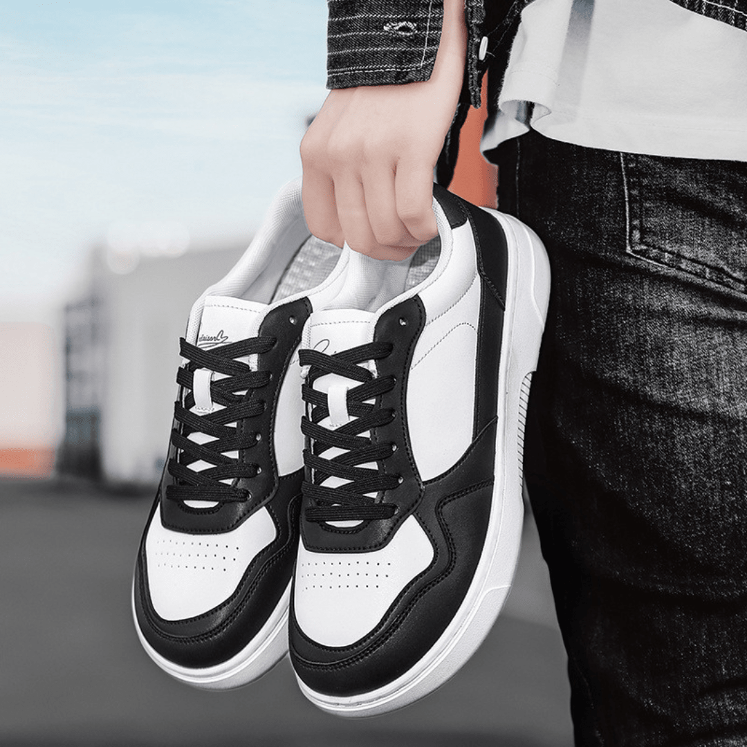 The Crest Leather Low - Black/White - 6.5