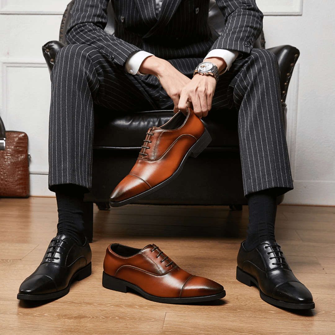 The Ellerton Cap - Toe Oxford - Black - 5.5