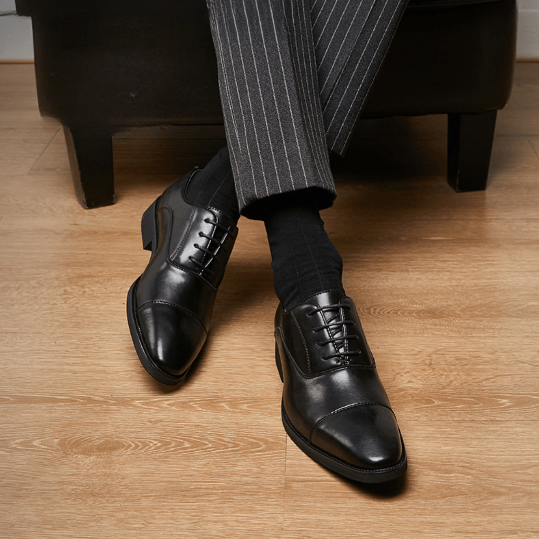 The Ellerton Cap - Toe Oxford - Black - 5.5