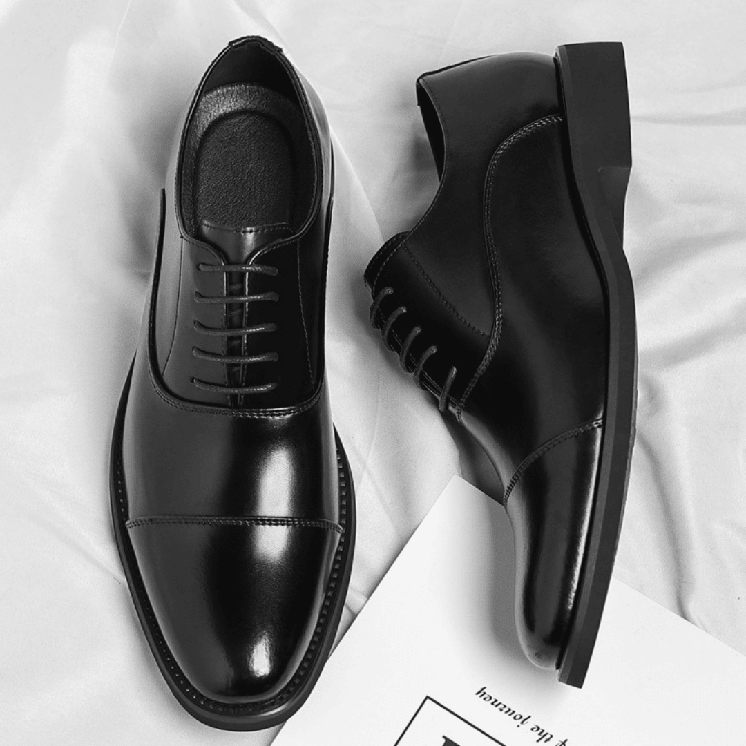 The Ellerton Leather Oxford - Black - 7.5