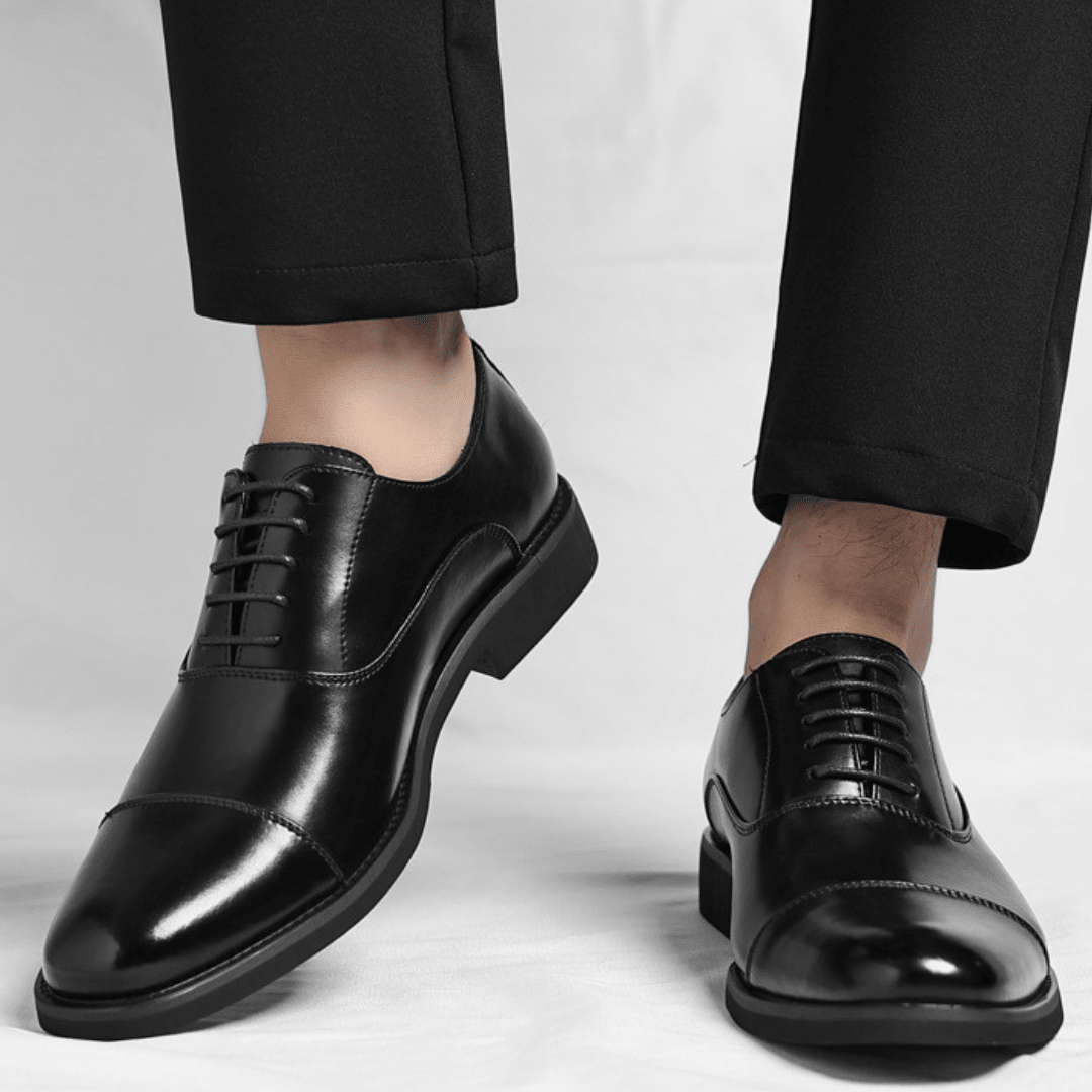 The Ellerton Leather Oxford - Black - 7.5