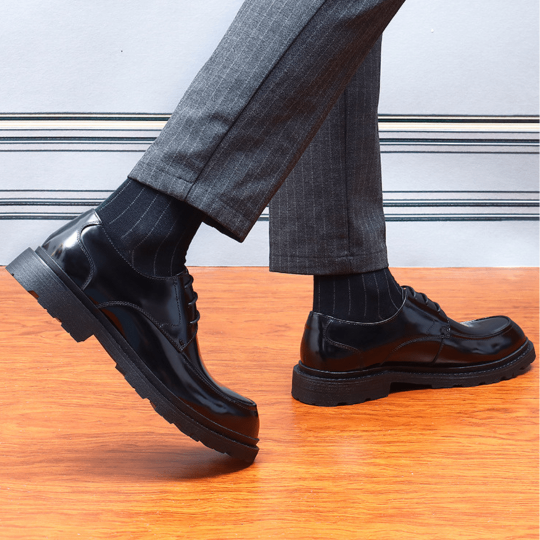 The Estate Cowhide Derby - Greyson Vale