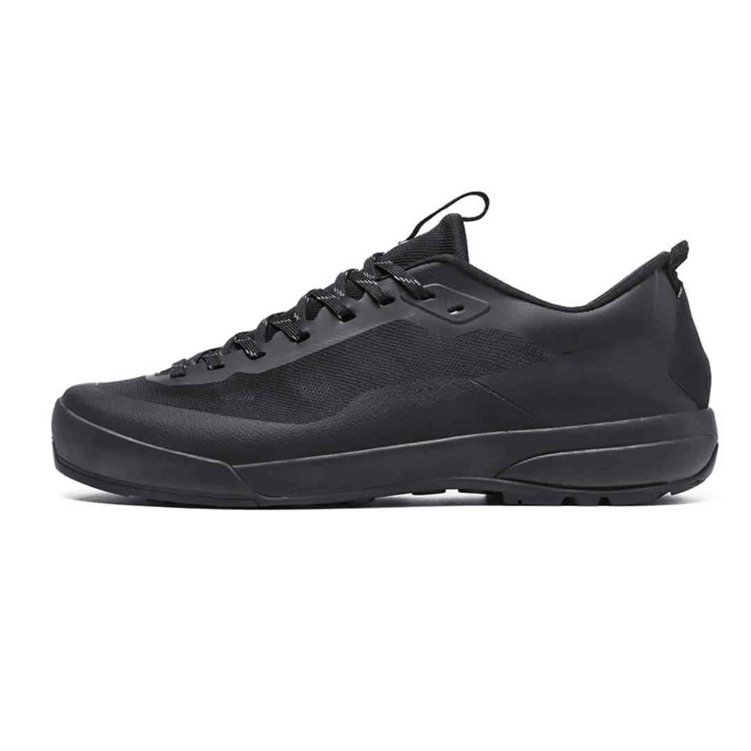 The Fieldstone Trainer - Black - 6.5