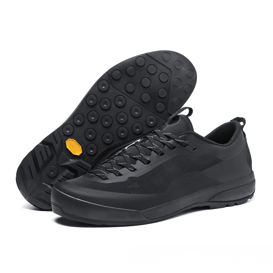 The Fieldstone Trainer - Black - 6.5