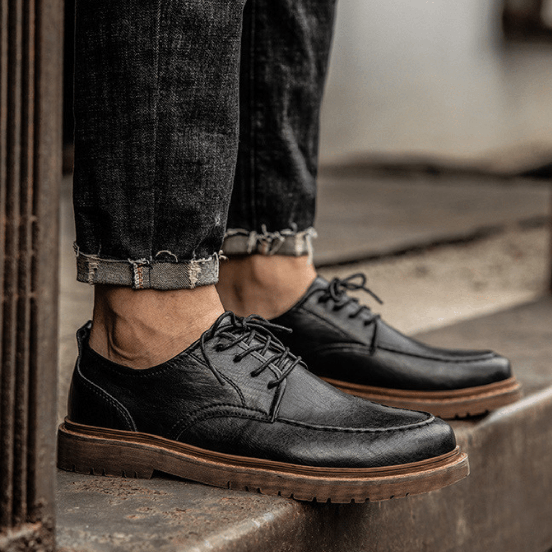 The Garrison Hybrid Derby - Greyson Vale