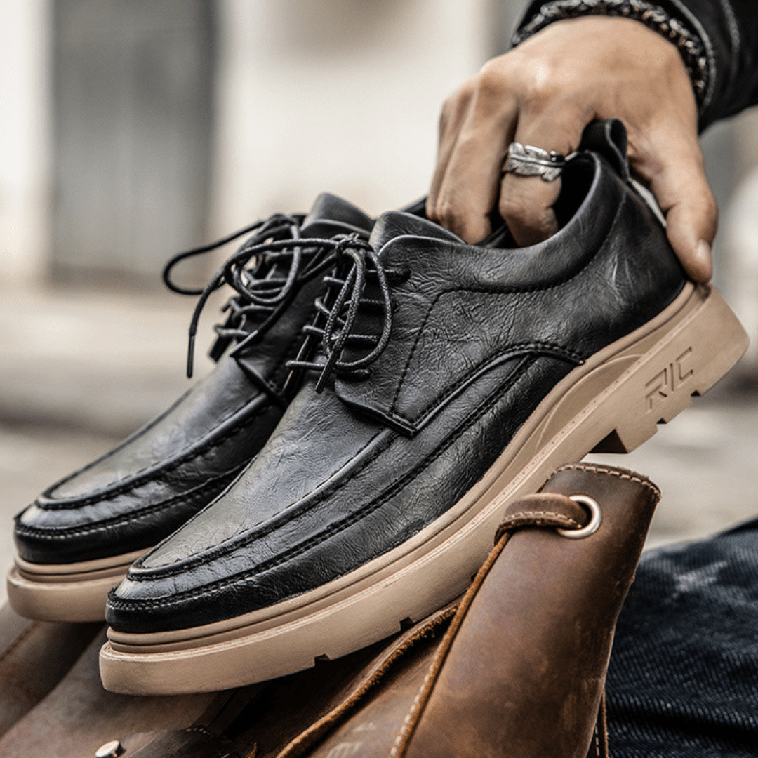 The Overland Derby - Greyson Vale