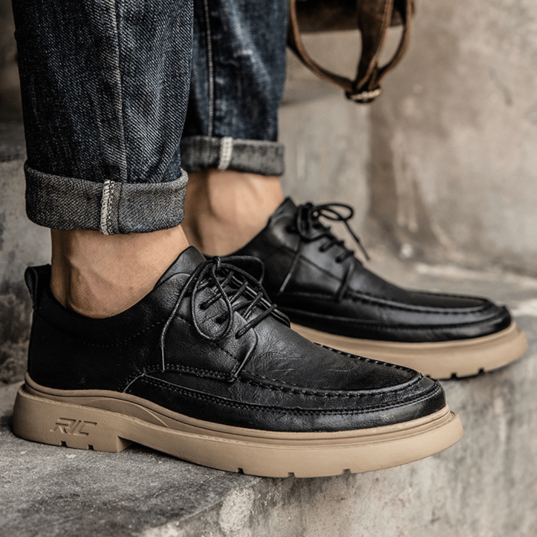 The Overland Derby - Greyson Vale