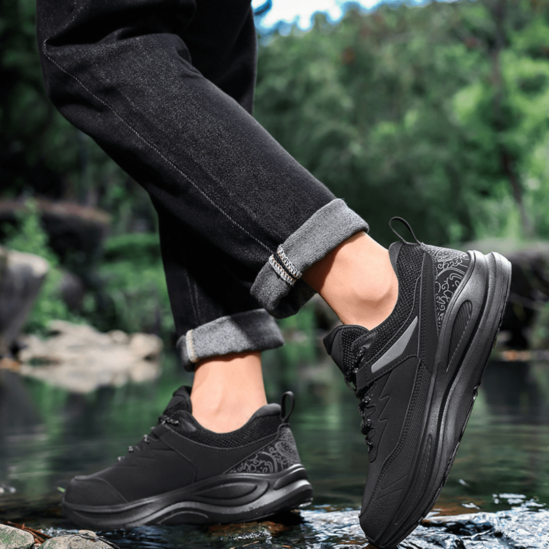 The Rawland '87 Trainer - Black - 6