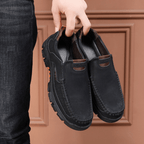 The Roamer Leather Slip - On - Black - 5.5
