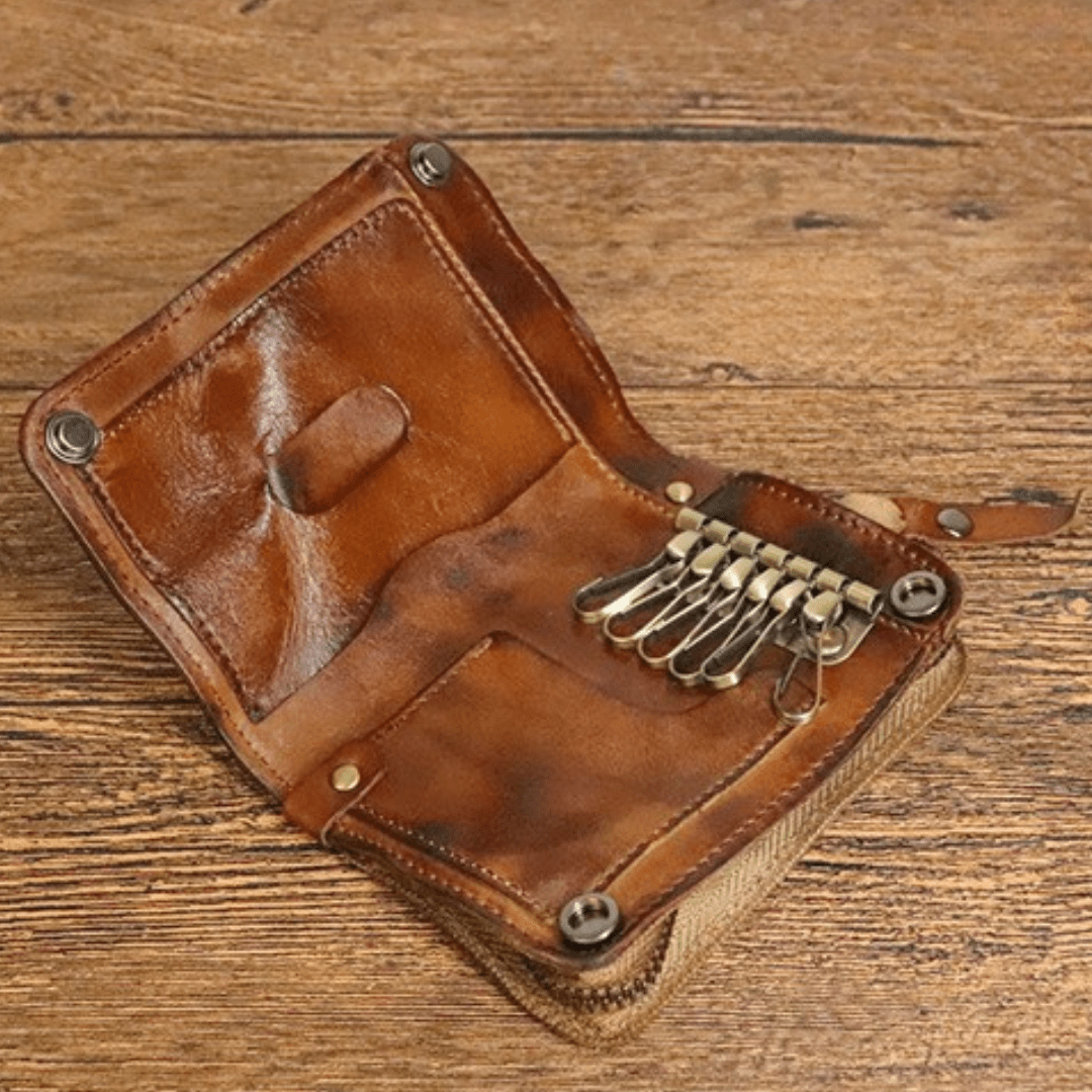 The Saddleback Key Wallet - Greyson Vale