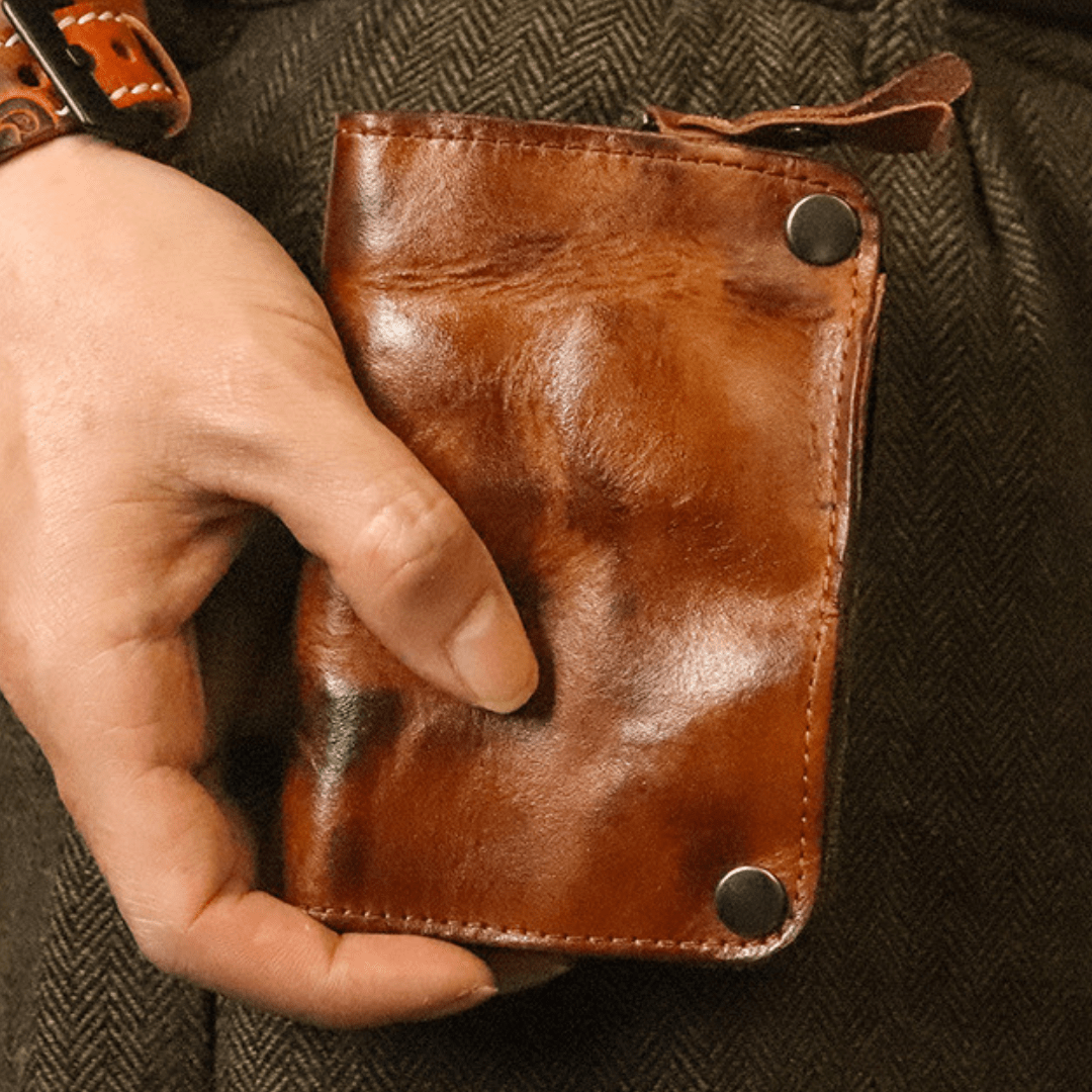 The Saddleback Key Wallet - Greyson Vale