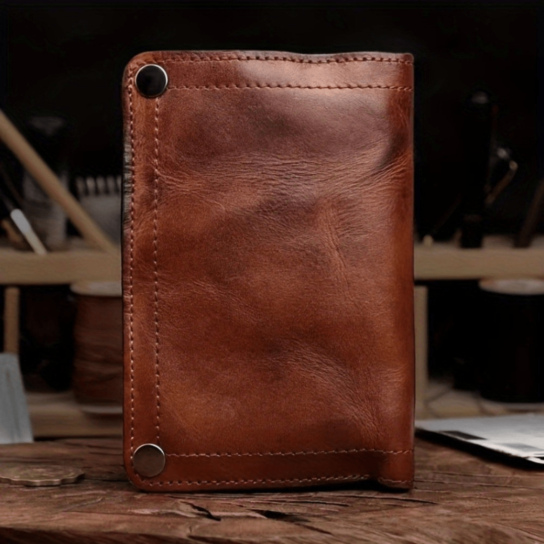 The Stonehide Leather Bifold - Greyson Vale