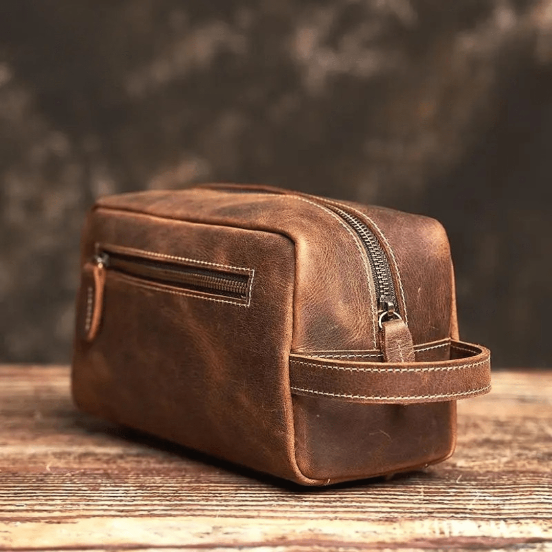 The Stonehide Leather Dopp - Greyson Vale
