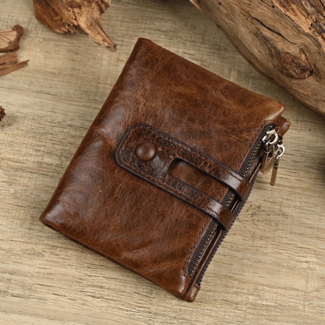 The Stonehide Leather Utility Wallet - Greyson Vale