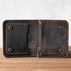 The Stonehide Raw Leather Snap - Greyson Vale