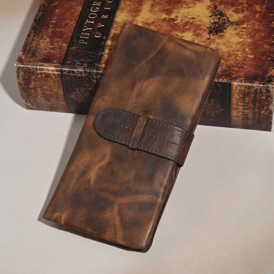 The Stonehide Saddle - Strap - Greyson Vale